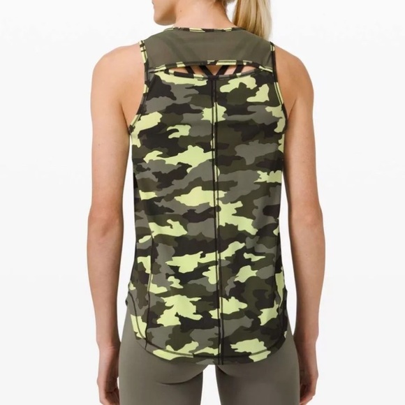 Lululemon Woman’s Sculpt Tank - Picture 6 of 9